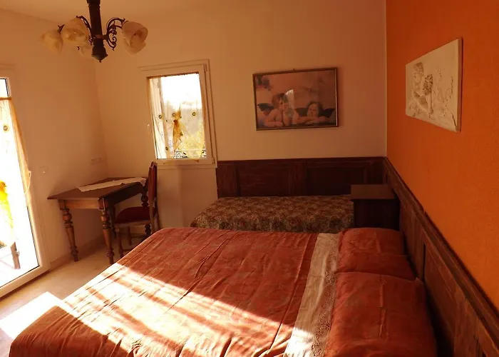Bed & Breakfast Red Fenice 3*