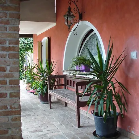 Bed & Breakfast Red Fenice San Dona di Piave
