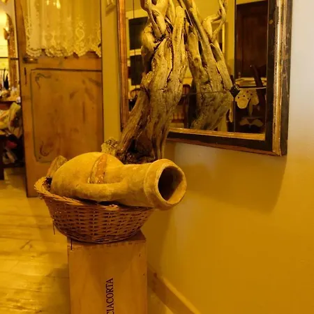 Red Fenice Bed & Breakfast *